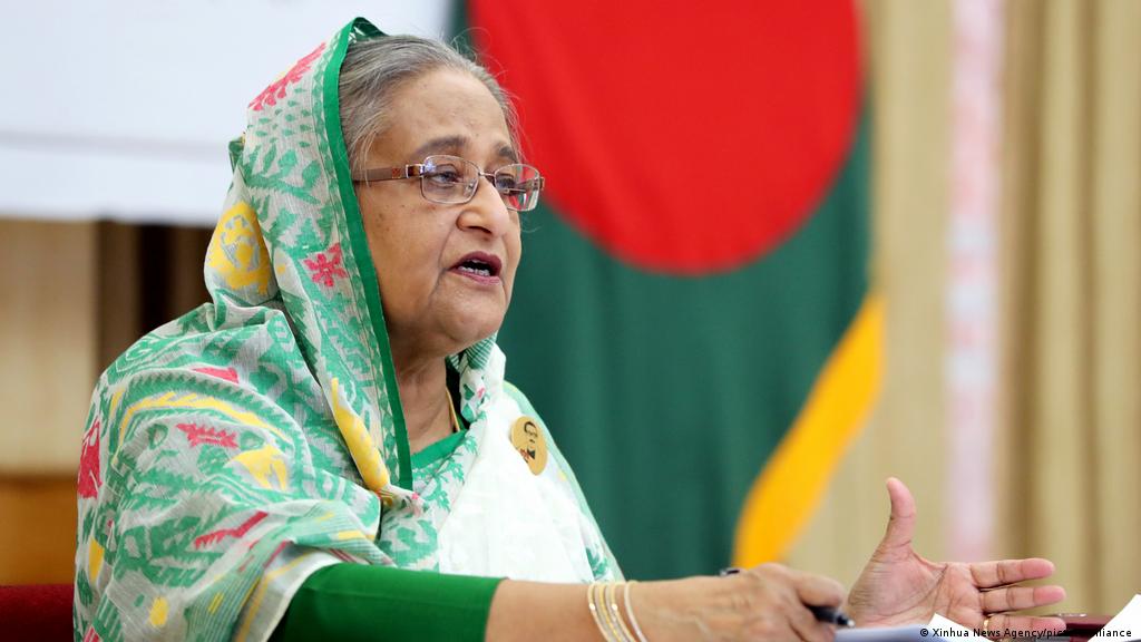 প্রধানমন্ত্রীর দপ্তরের গাড়ী কেনার টাকা স্বাস্থ্যখাতে ব্যয় করার নির্দেশ দিলেন প্রধানমন্ত্রী