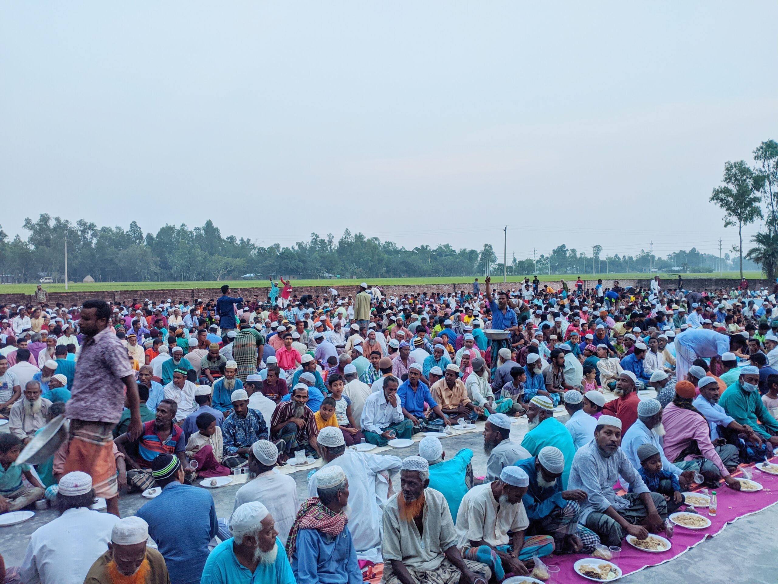 নন্দীগ্রামে চেয়ারম্যান পদপ্রার্থী জিয়াউর রহমান জিয়ার উদ্যোগে ইফতার মাহফিল অনুষ্ঠিত