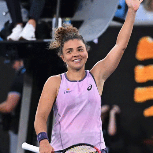 ইতালিয়ানদের ৪০ বছরের আক্ষেপ ঘুচালেন জেসমিন