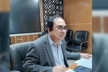 প্রধান উপদেষ্টা দেশে ফিরলে সচিবালয়ের সংকট নিরসনে সিদ্ধান্ত হবে: ভূমি সচিব