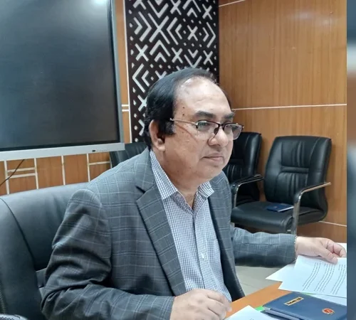 প্রধান উপদেষ্টা দেশে ফিরলে সচিবালয়ের সংকট নিরসনে সিদ্ধান্ত হবে: ভূমি সচিব