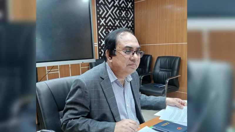 প্রধান উপদেষ্টা দেশে ফিরলে সচিবালয়ের সংকট নিরসনে সিদ্ধান্ত হবে: ভূমি সচিব