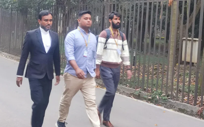 আবু সাঈদ হত্যা মামলায় সাক্ষ্য দিতে ট্রাইব্যুনালে হাসনাত আব্দুল্লাহ