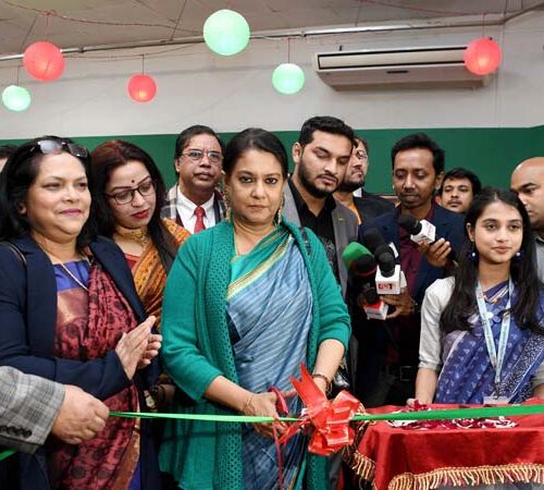 ঢাকা আন্তর্জাতিক চলচ্চিত্র উৎসবের পর্দা উঠল