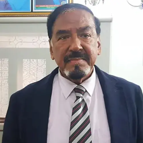 কাতারের আমিরের কাছে প্রধানমন্ত্রীর শোকবার্তা হস্তান্তর শেষে দেশে ফিরেছেন স্পিকার