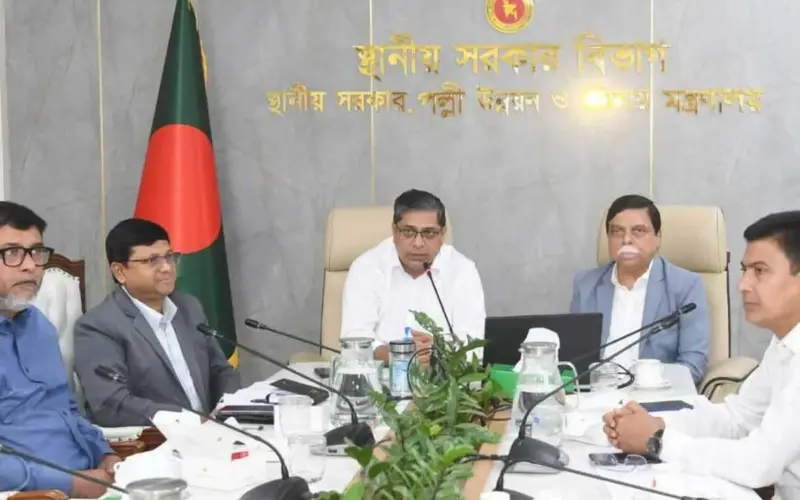 প্রশাসকদের সমন্বিত উদ্যোগে ডেঙ্গু প্রতিরোধে নতুন গতি এসেছে